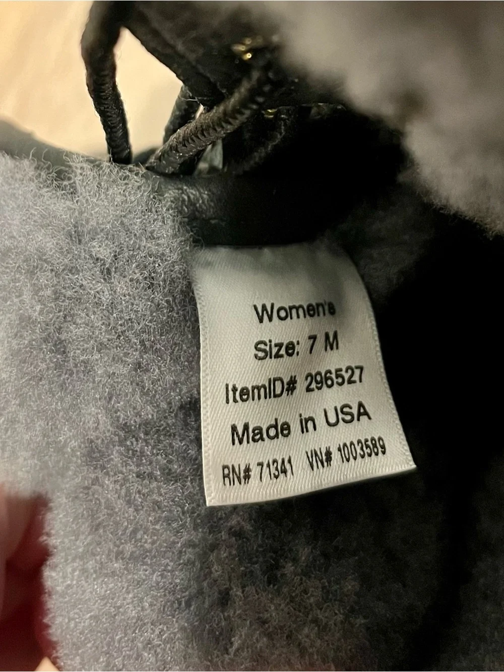 NWOT L.L. Bean Black Women's Lace-Up Waterproof Duck Boots